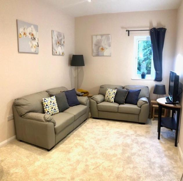 Private 1St Floor Apartment - Perfect For Port Of Dover, Eurotunnel And Short Stays Exteriér fotografie